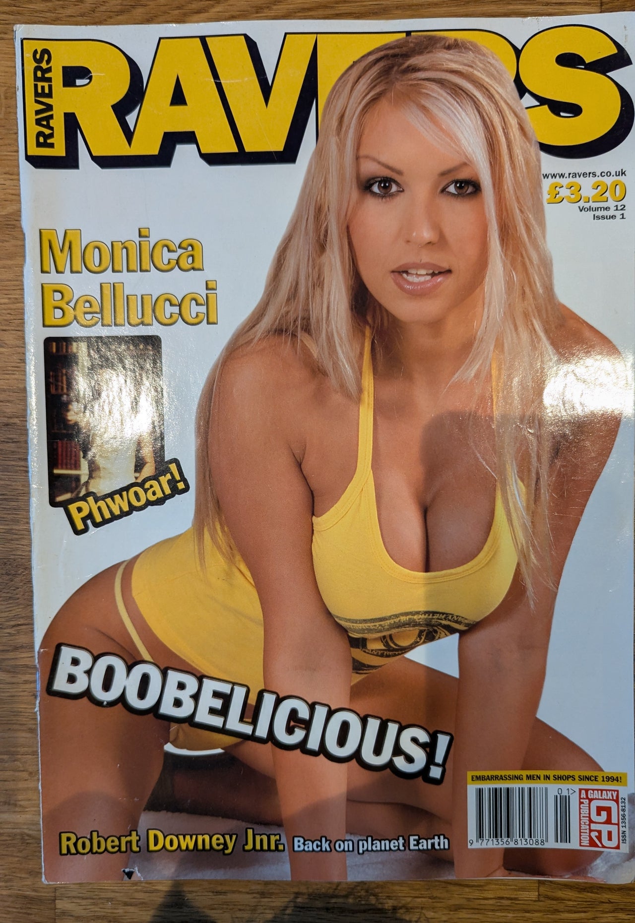 Ravers Magazine Vol 12 No 1