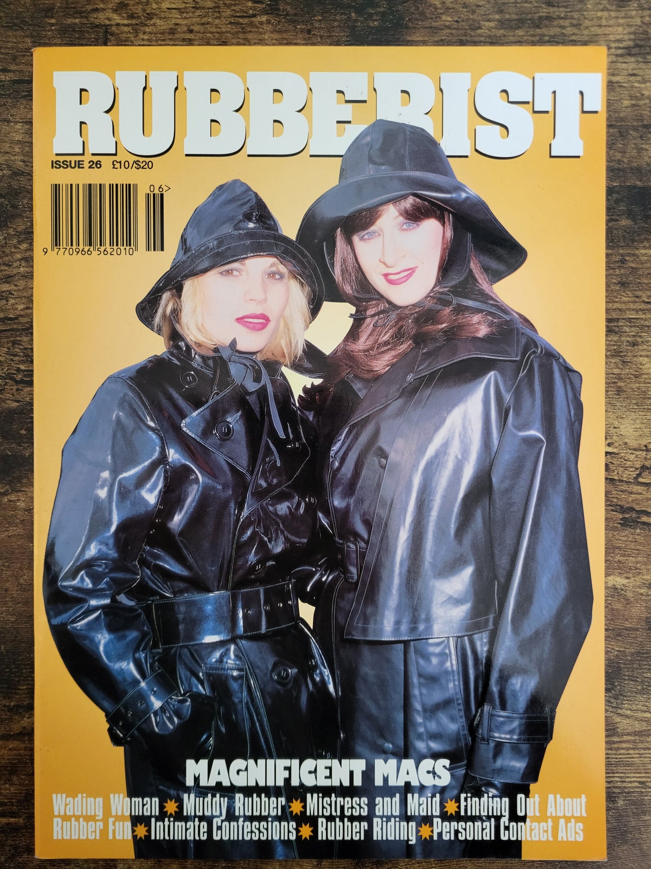 Rubberist Magazine No 26 Natasha's Top Shelf