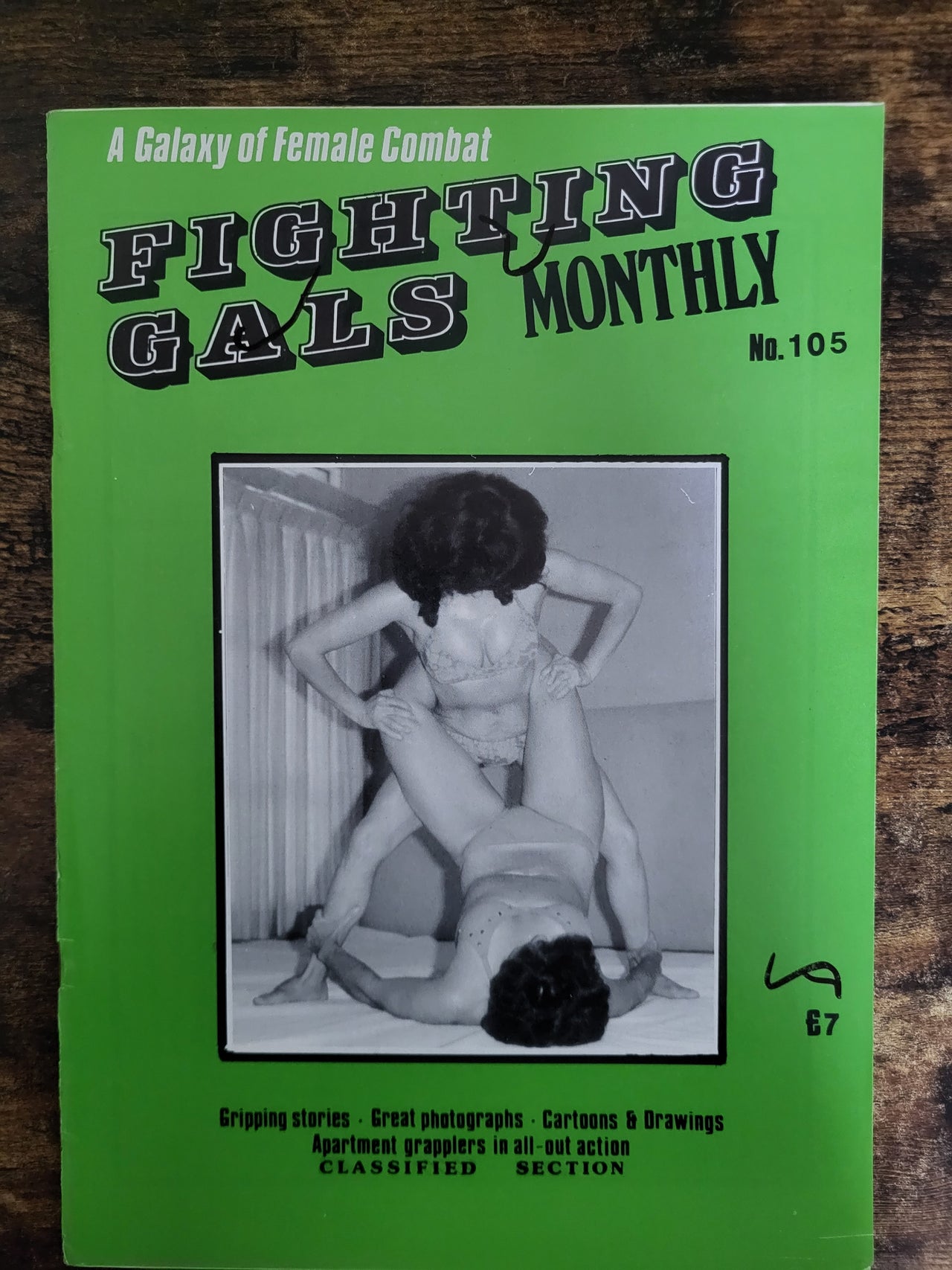 Fighting Gals Monthly Magazine No 105.. Female Combat Magazine