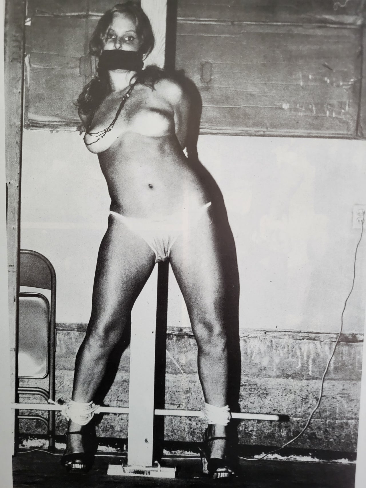 Captive Magazine Vol 2 No 1..1978 US Bondage Magazine