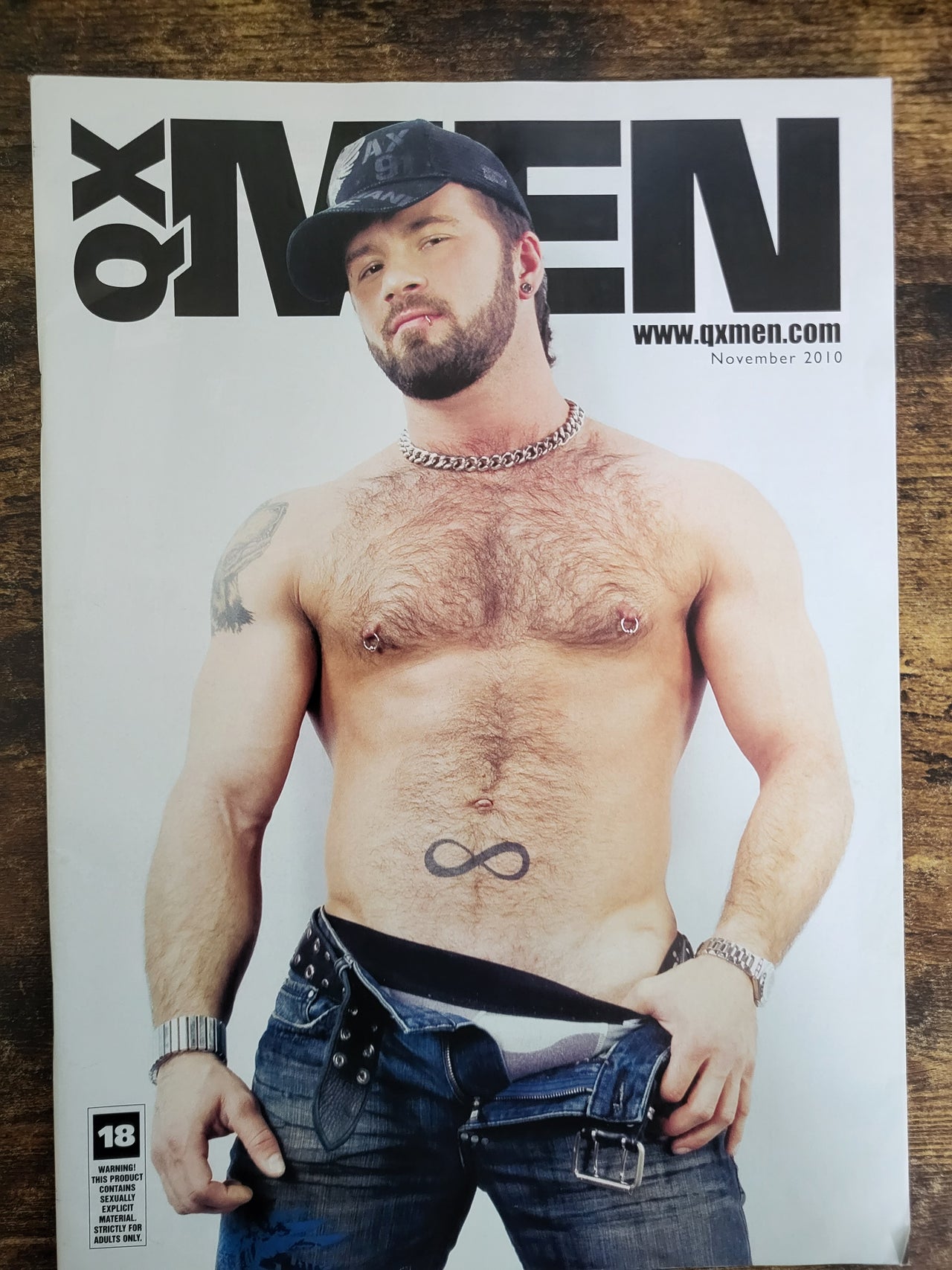 QX Men Magazine November 2010.. UK Hardcore Gay Magazine