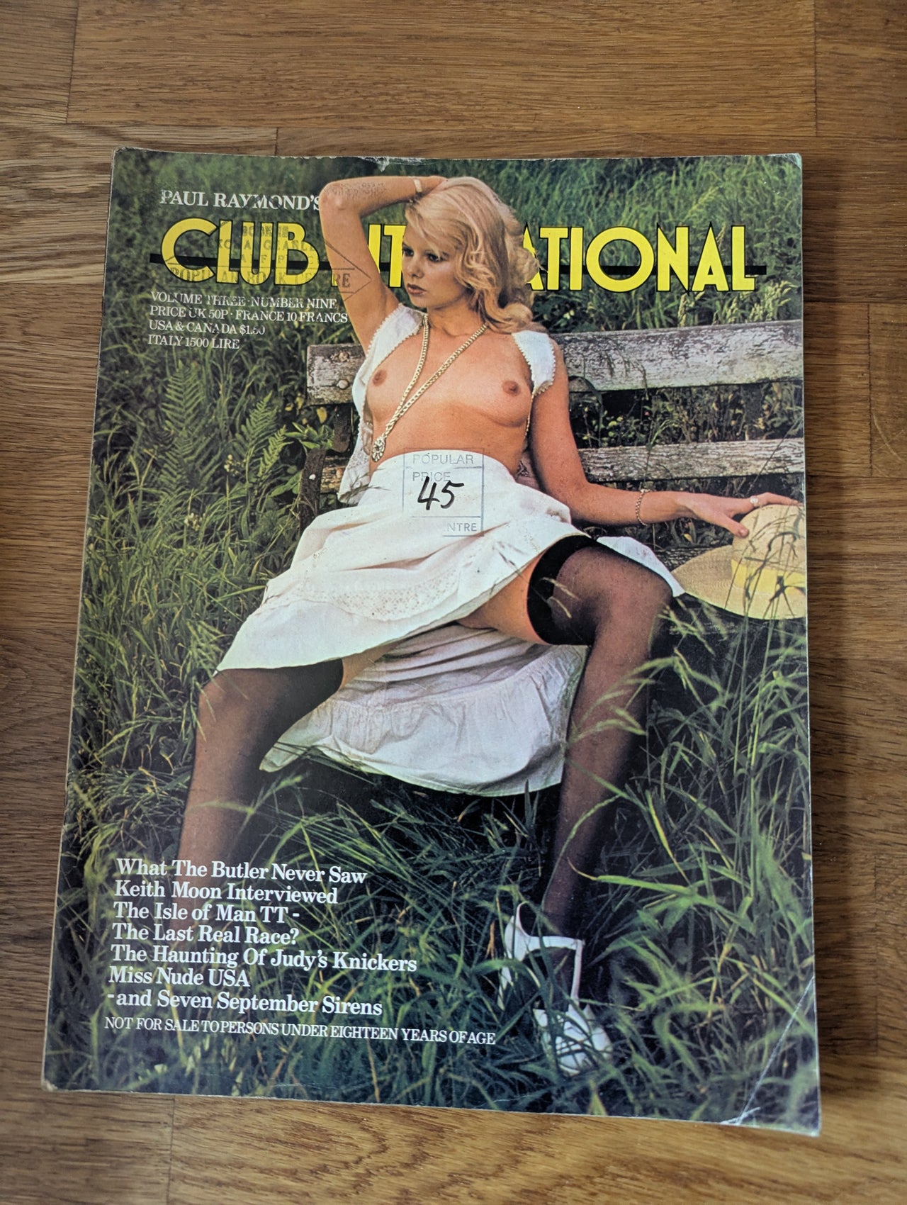 Club International Magazine Vol 3 No 9