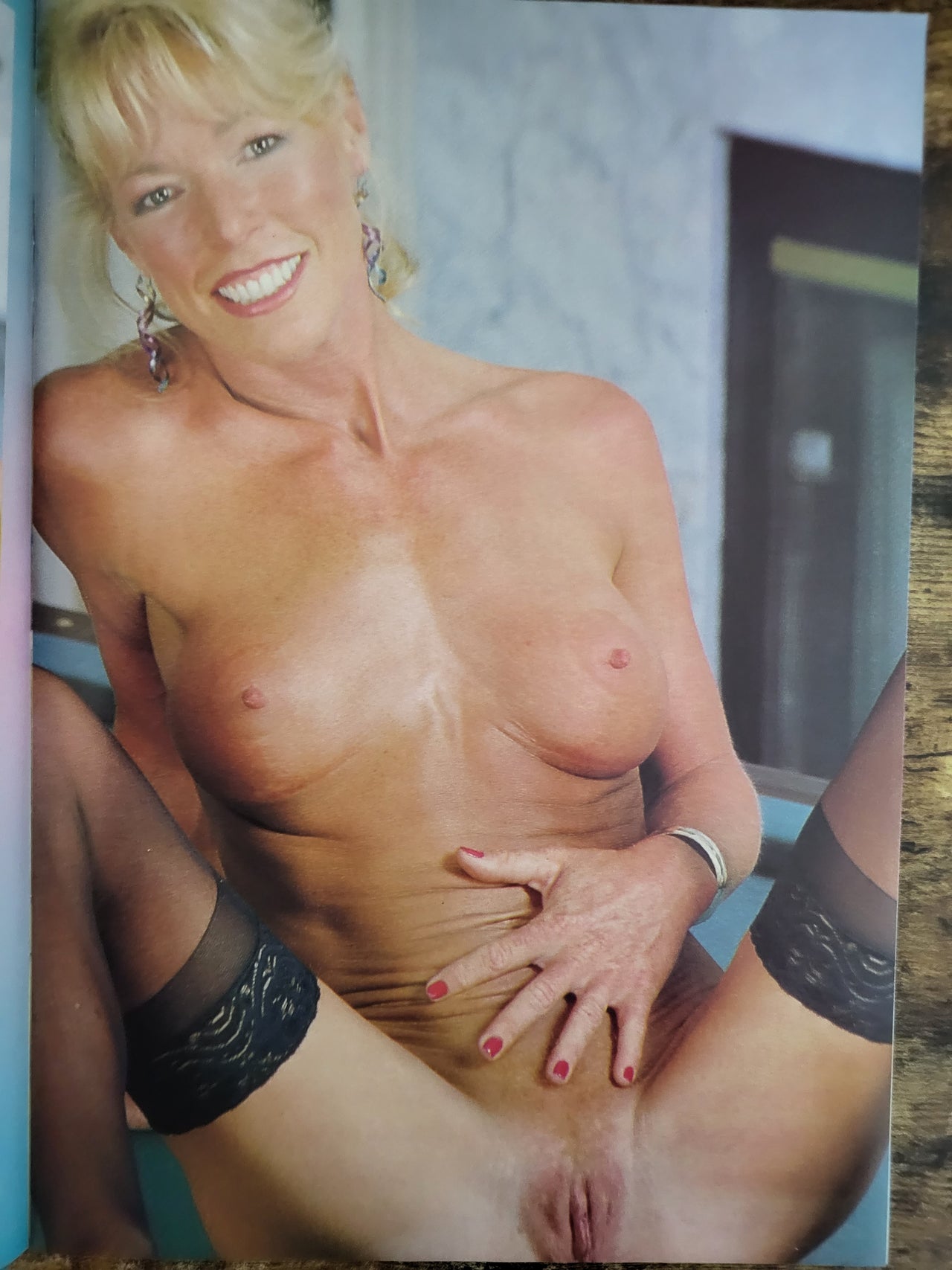 40 Plus Magazine Vol 4 No 4.. UK Milf Magazine