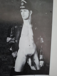 Q International Magazine No 7.. 1977 UK Gay Magazine