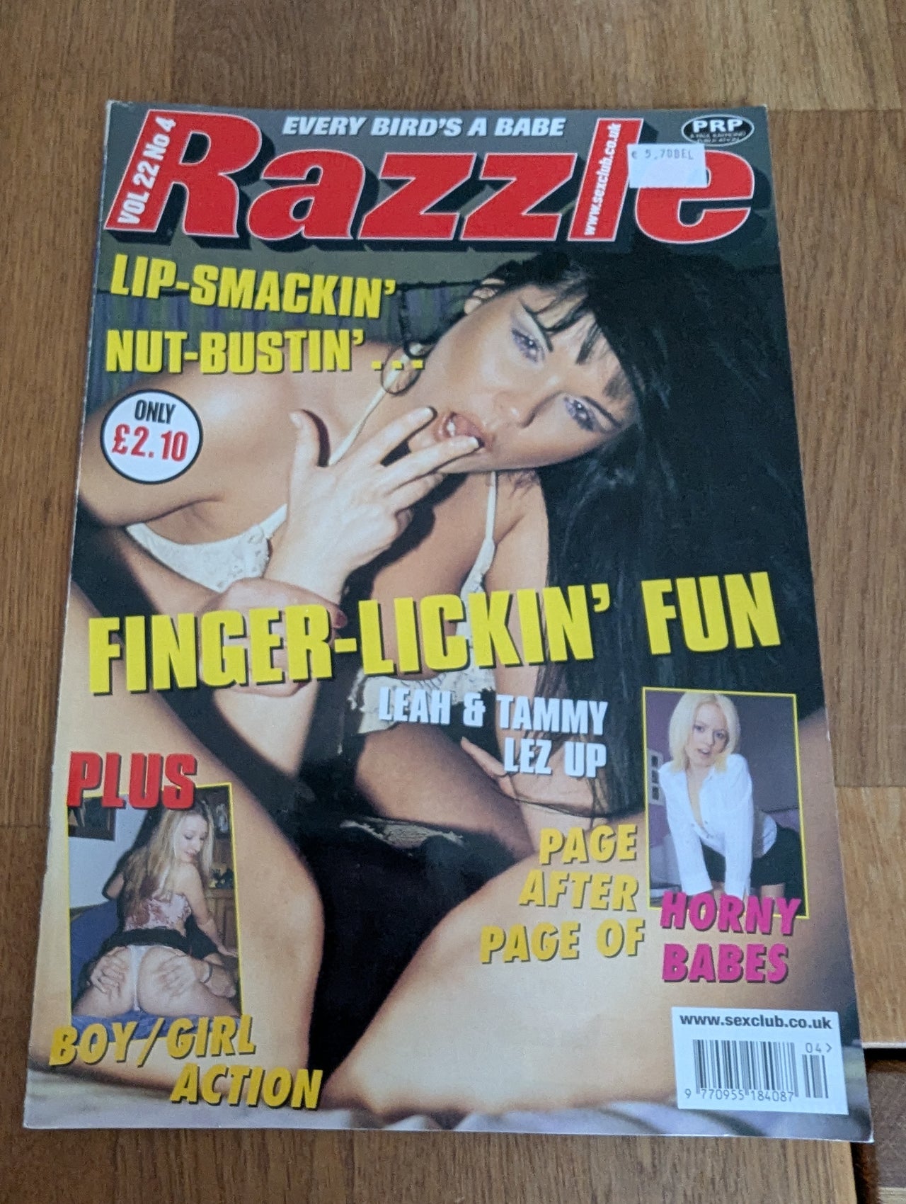 Razzle Magazine Vol 22 No 4