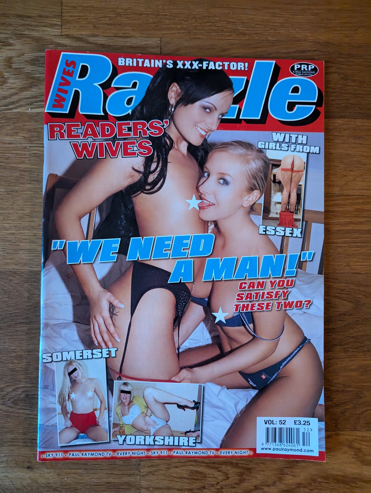 Razzle Magazine Readers Wives Special No 52