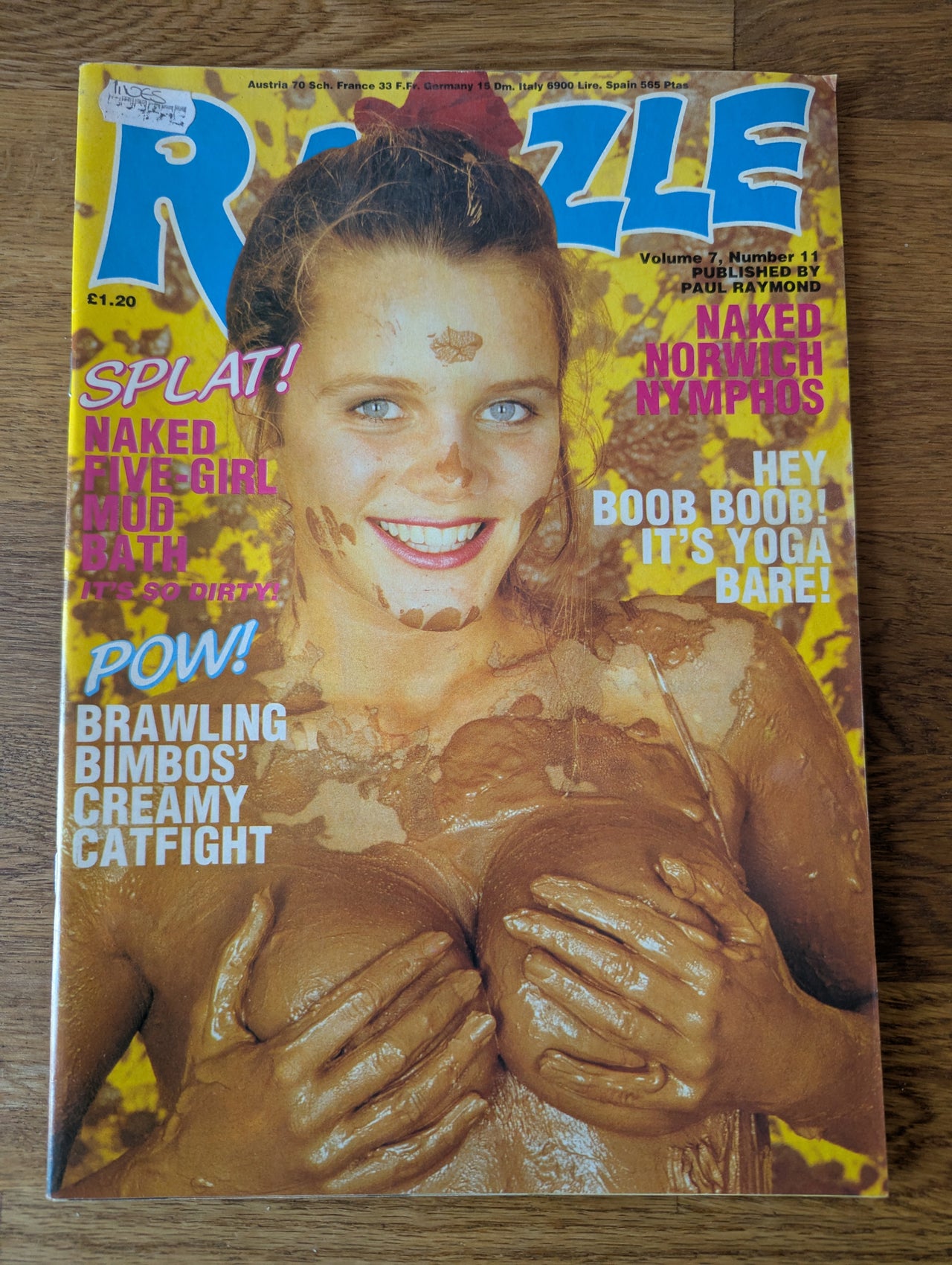 Razzle Magazine Vol 7 No 11