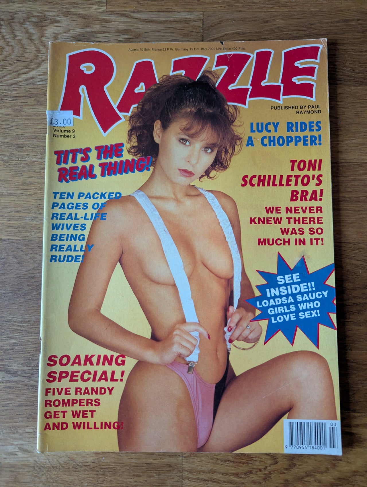Razzle Magazine Vol 9 No 3