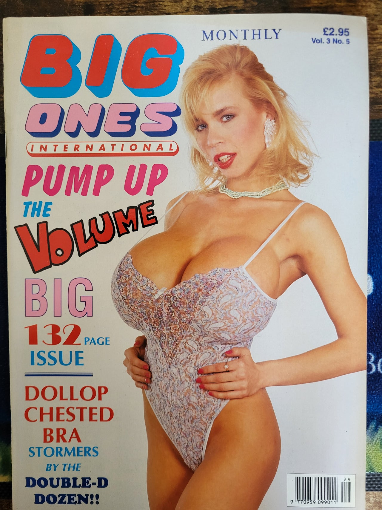 Big Ones International Magazine Vol 3 No 5.. UK Big Tits Magazine